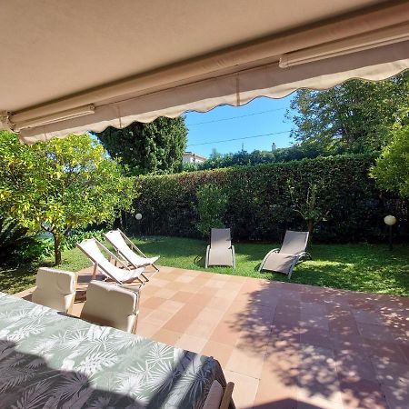Plage La Salis 3 Chambres, Jardin - 3 Bedrooms アンティーブ エクステリア 写真